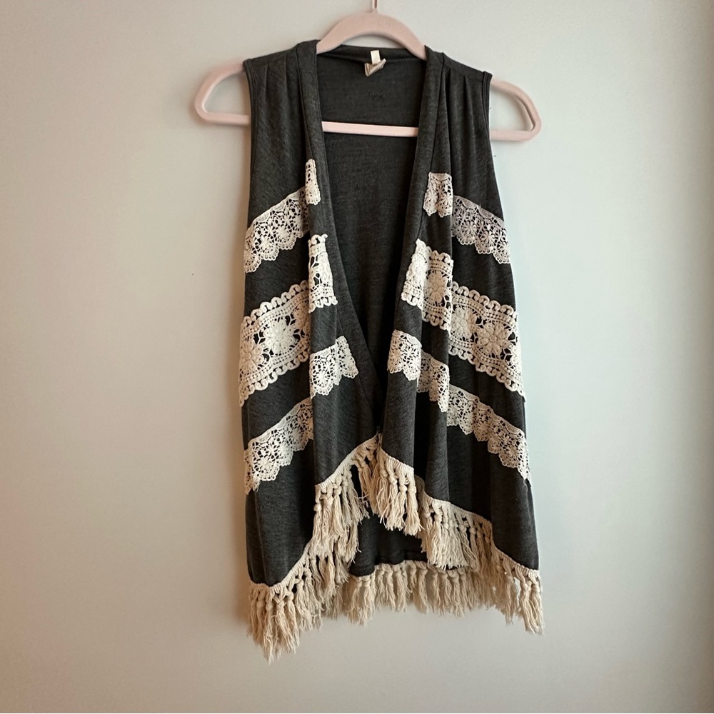 Truluv Gray and Cream Lace Long Fringe Vest Girls 10